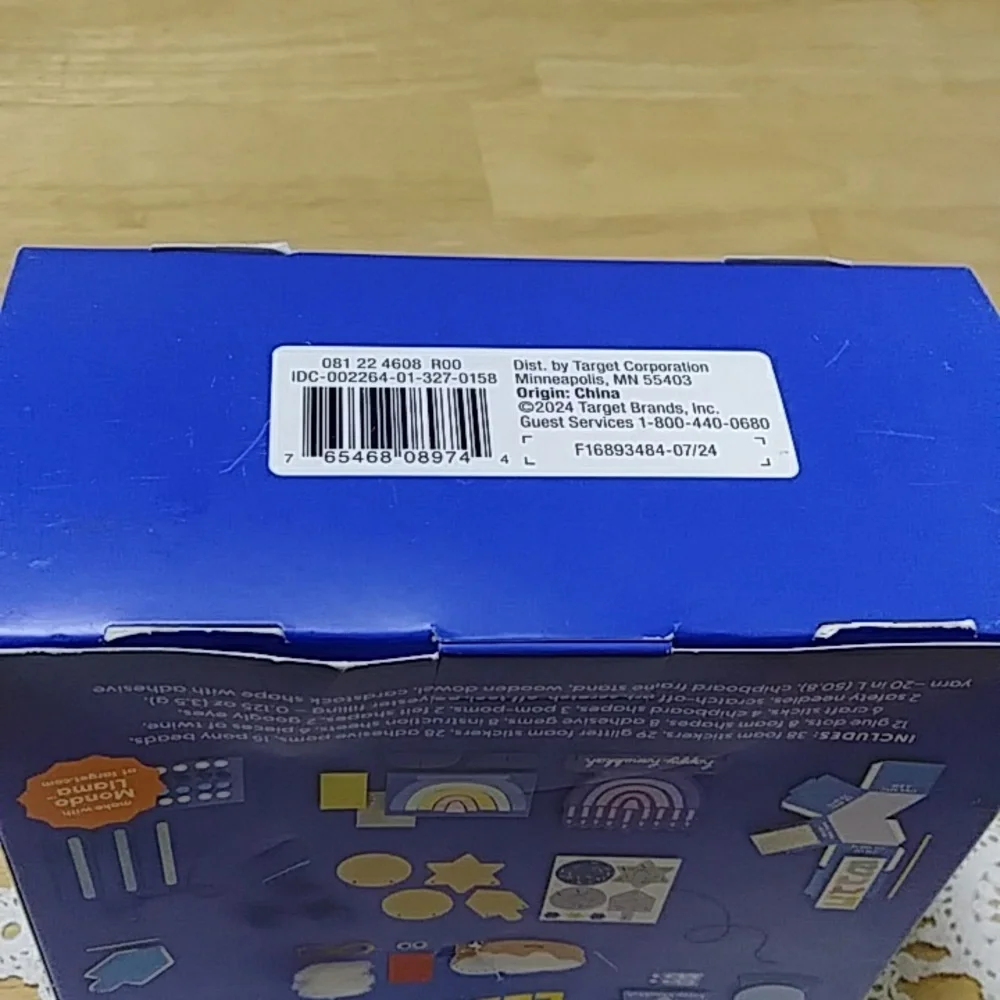 Hannukah 8 Days of Crafting Kit- Mondo Llama New
